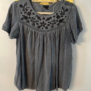 Torrid flutter sleeve embroidered top